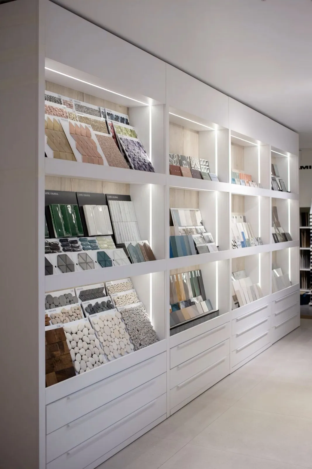 a7ea8aee920bd0133bef05052d85ad81